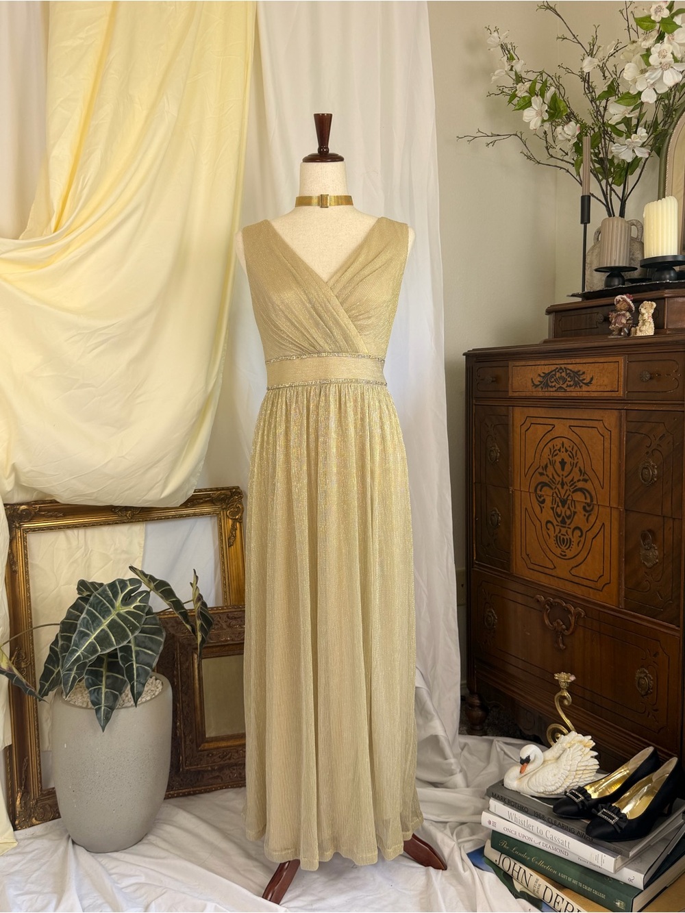 Oleg Cassini Women’s Gold Evening Gown - Sleeveless V-Neck Maxi Dress Prom Gala